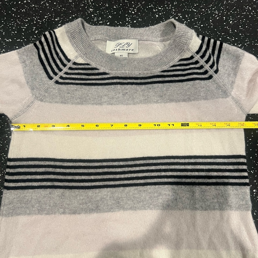 Cashmere Sweater - Picture 5 of 6